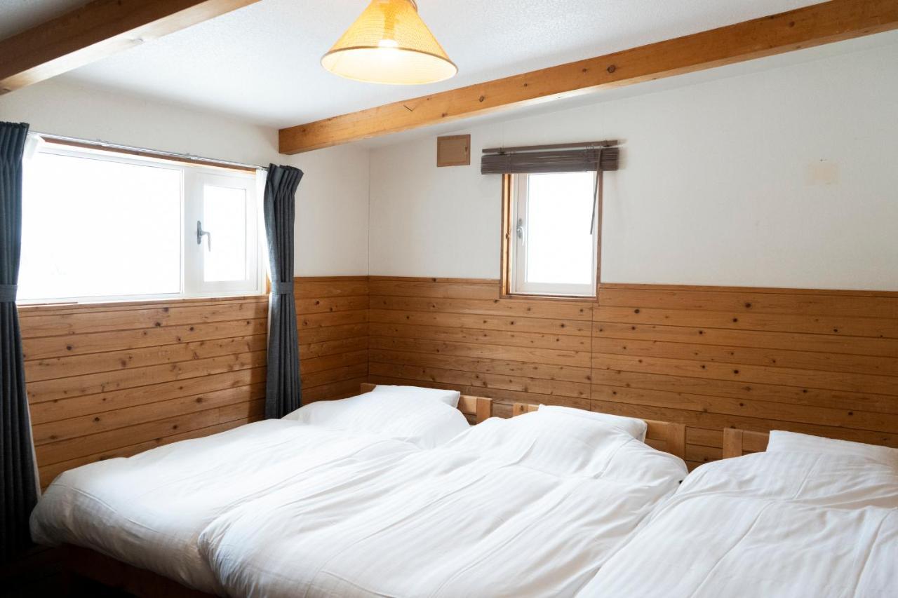 Alpenglow Lodges Ginkei Niseko Bagian luar foto